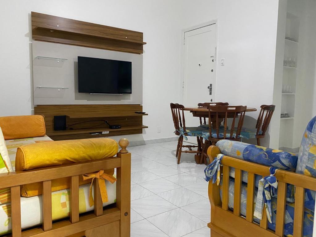 Frente A De Copacabana Apartamento *
